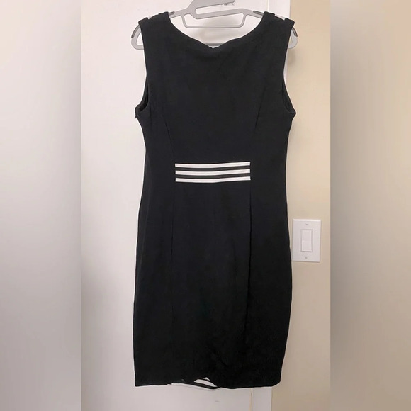 Cache Stretch Stripe Black White Sleeveless Dress Size 12 - Picture 2 of 5